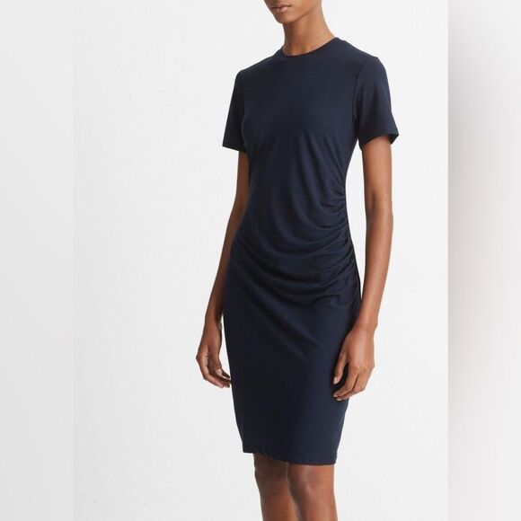 Vince • Perennial T-shirt dress - Picture 2 of 4